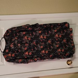 Torrid Size 6 Floral Blouse